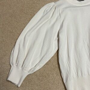 NWOT Ontwelth off white/cream balloon sleeve mock neck sweater, Size S